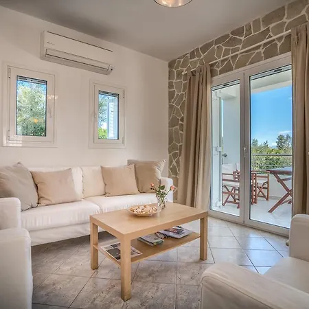 Margie Willa Tsilivi (Zakynthos)